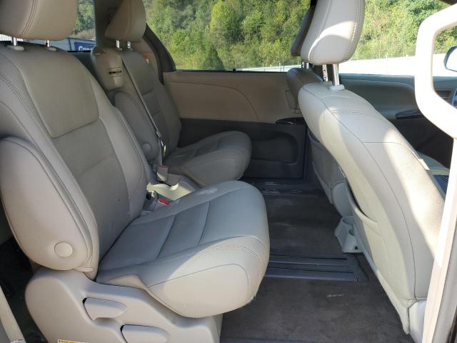 5TDYZ3DCXJS957183 - 2018 TOYOTA SIENNA XLE შავი ფოტო 11