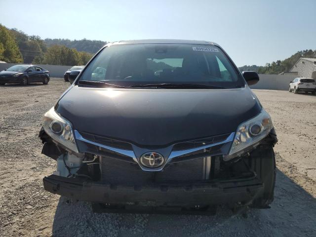 5TDYZ3DCXJS957183 - 2018 TOYOTA SIENNA XLE შავი ფოტო 5