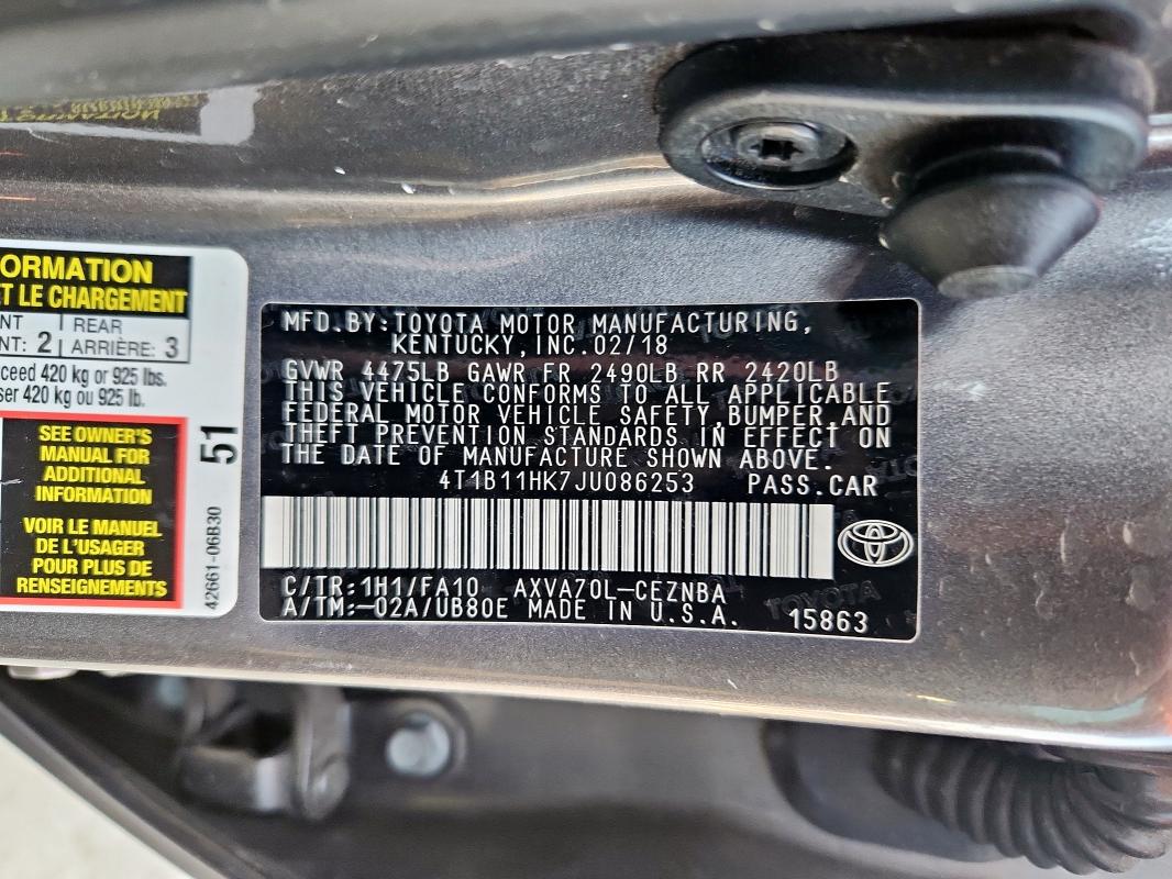 4T1B11HK7JU086253 - 2018 TOYOTA CAMRY L GRAY photo 12
