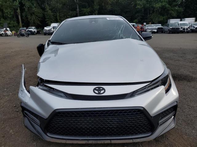 5YFS4MCE3NP123462 - 2022 TOYOTA COROLLA SE Күміс фото 5