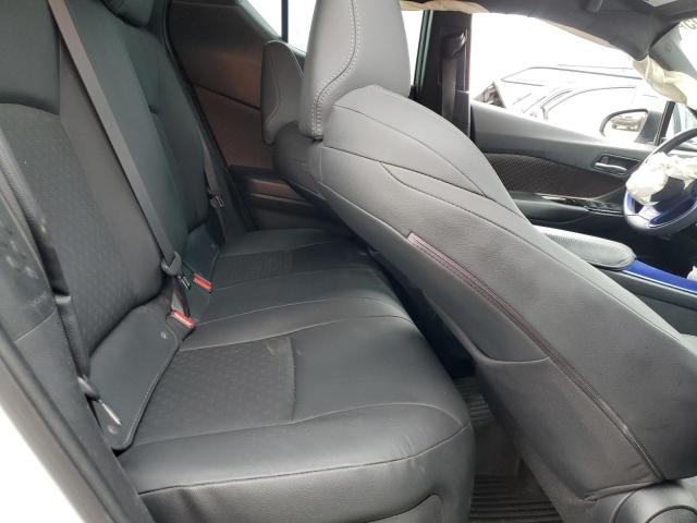 NMTKHMBXXKR069022 - 2019 TOYOTA C-HR XLE WHITE photo 11