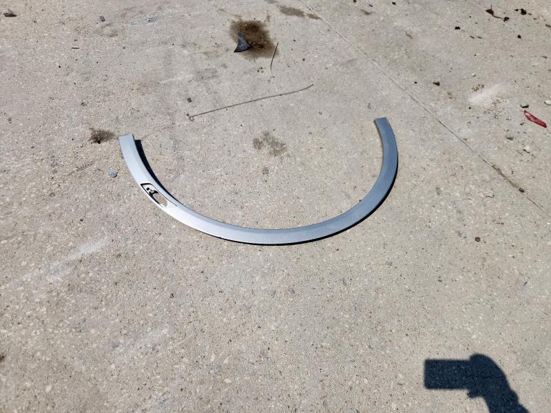 1GYKNARS4KZ110160 - 2019 CADILLAC XT5 银色 照片 13