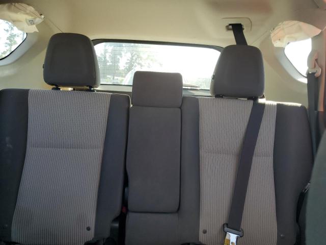 JTMBFREV7FJ025061 - 2015 TOYOTA RAV4 LE RED photo 10