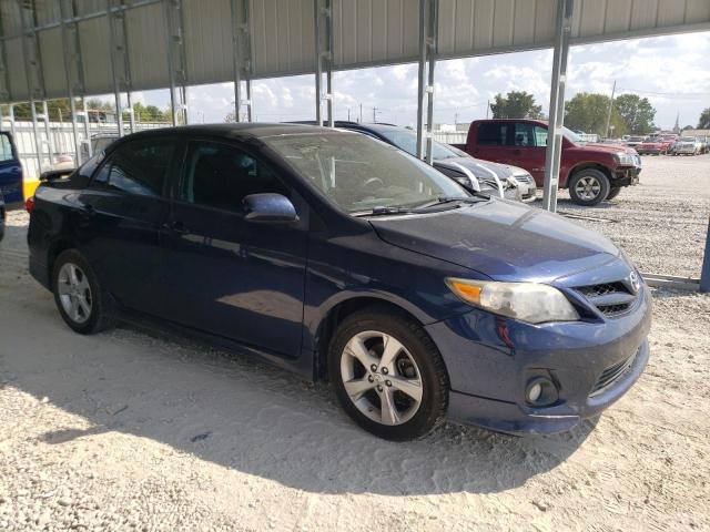 5YFBU4EE8BP002550 - 2011 TOYOTA COROLLA BASE أزرق صورة 4