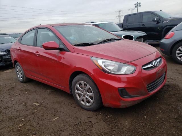 KMHCT4AEXDU451713 - 2013 HYUNDAI ACCENT GLS RED photo 4