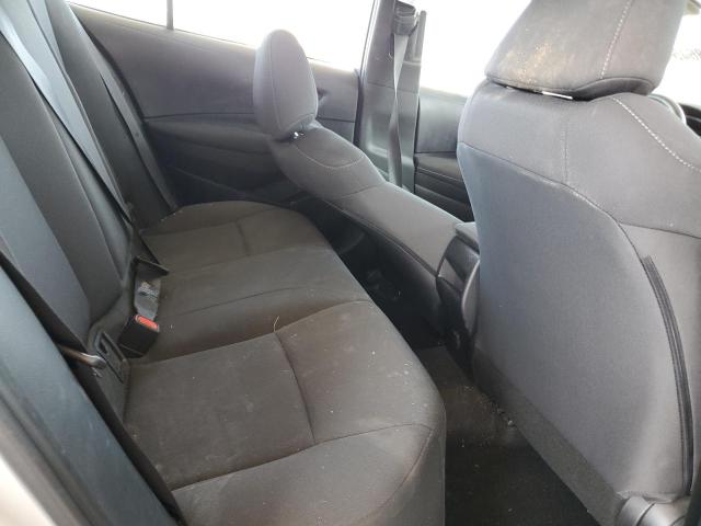 5YFEPMAE8NP336687 - 2022 TOYOTA COROLLA LE SILVER photo 10