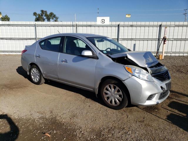 3N1CN7AP3EL877517 - 2014 NISSAN VERSA S SILVER photo 4