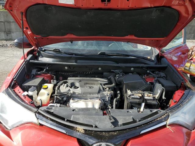 2T3BFREV6HW583911 - 2017 TOYOTA RAV4 LE Qırmızı foto 12