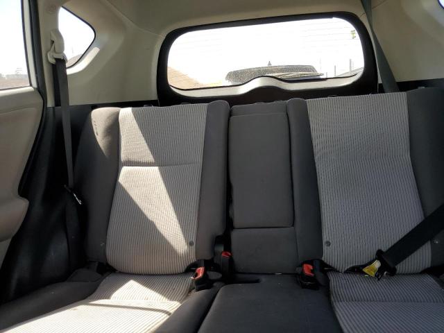 2T3BFREV0DW052147 - 2013 TOYOTA RAV4 LE 白色 照片 10