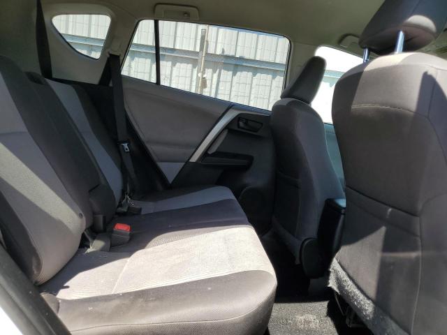 2T3BFREV0DW052147 - 2013 TOYOTA RAV4 LE 白色 照片 11