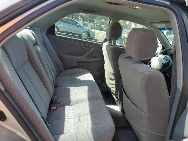 JT2BG22KX10568197 - 2001 TOYOTA CAMRY CE SILVER photo 10