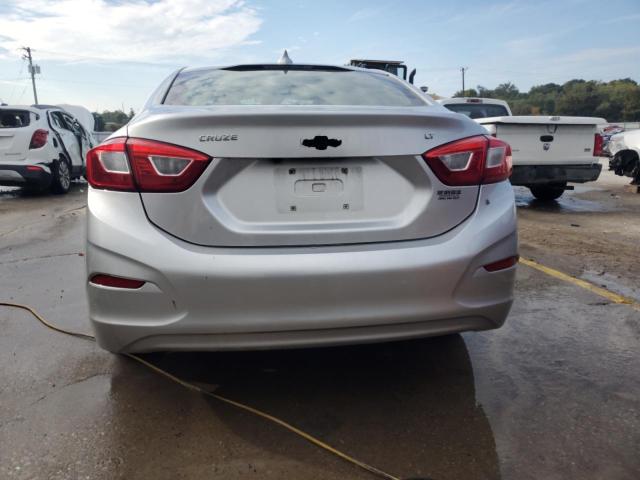 1G1BE5SM1J7115148 - 2018 CHEVROLET CRUZE LT ვერცხლისფერი ფოტო 6