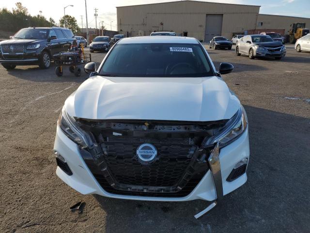 1N4BL4CV6MN382922 - 2021 NISSAN ALTIMA SR WHITE photo 5