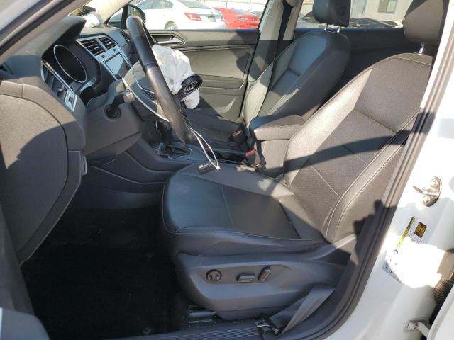 3VV3B7AX7KM092026 - 2019 VOLKSWAGEN TIGUAN SE თეთრი ფოტო 7