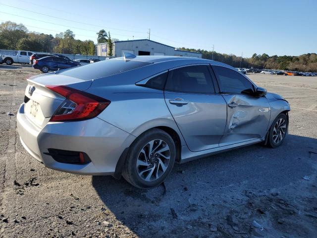 19XFC2F74JE009097 - 2018 HONDA CIVIC EX SILVER photo 3