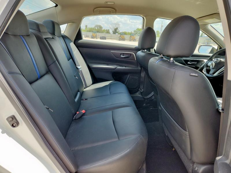 1N4AL3AP2JC274850 - 2018 NISSAN ALTIMA 2.5 白色 照片 10