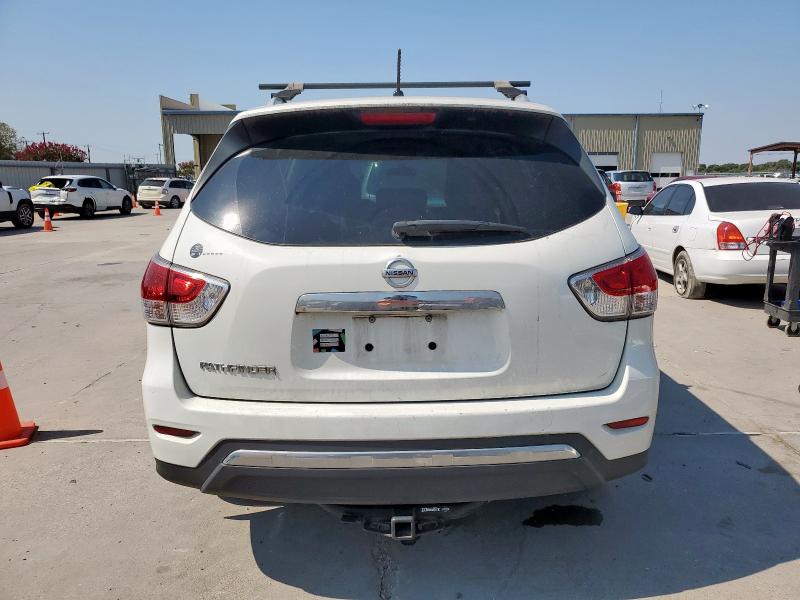 5N1AR2MN4GC637263 - 2016 NISSAN PATHFINDER S WHITE photo 6