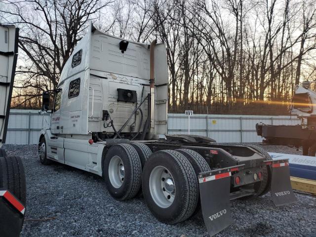 4V4NC9EJ68N495374 - 2008 VOLVO VN VNL WHITE photo 3