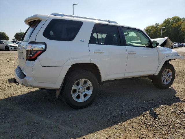 JTEBU5JR5H5418796 - 2017 TOYOTA 4RUNNER SR5/SR5 PREMIUM Ağ foto 3