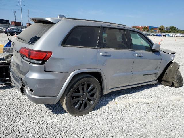 1C4RJFAG1JC500557 - 2018 JEEP GRAND CHER LAREDO فضي صورة 3