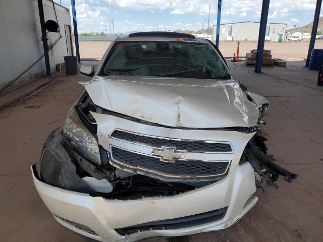 1G11F5SR0DF182337 - 2013 CHEVROLET MALIBU 2LT WHITE photo 5