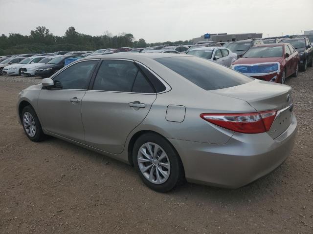 4T4BF1FK3FR461816 - 2015 TOYOTA CAMRY LE GOLD photo 2