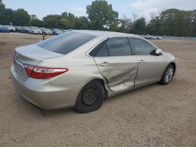 4T4BF1FK3FR461816 - 2015 TOYOTA CAMRY LE GOLD photo 3