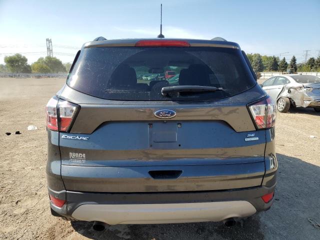 1FMCU0GD7JUB85471 - 2018 FORD ESCAPE SE Сұр фото 6