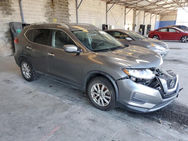 KNMAT2MT5JP586893 - 2018 NISSAN ROGUE S GRAY photo 4