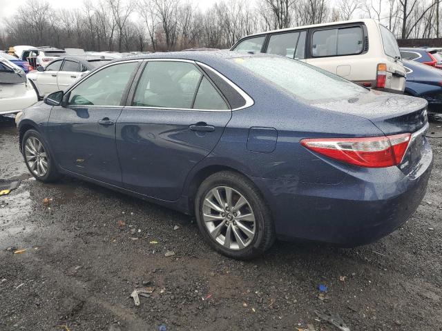 4T1BF1FK2FU915791 - 2015 TOYOTA CAMRY LE BLUE photo 2