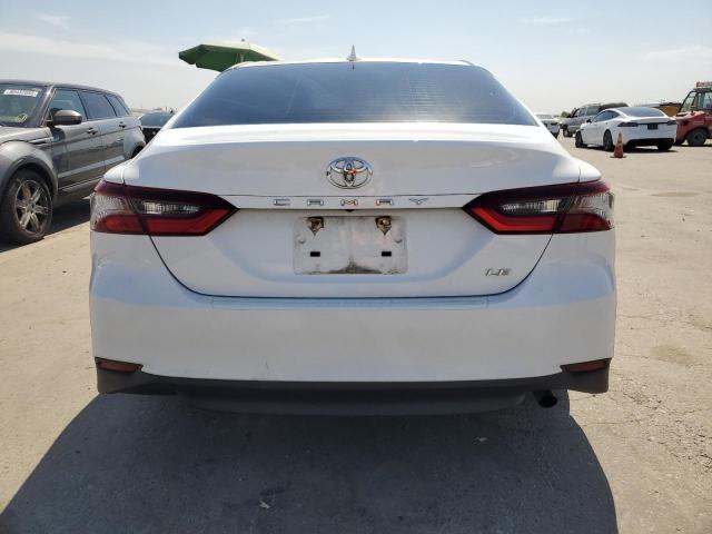 4T1C11AK0RU908580 - 2024 TOYOTA CAMRY LE WHITE photo 6