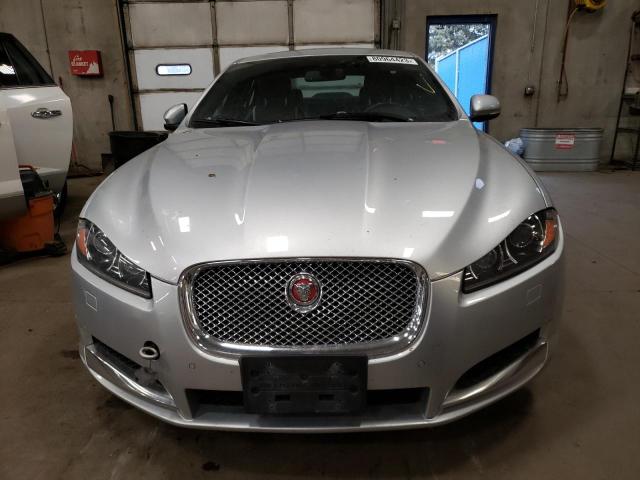 SAJWJ0EFXE8U19245 - 2014 JAGUAR XF SILVER photo 5