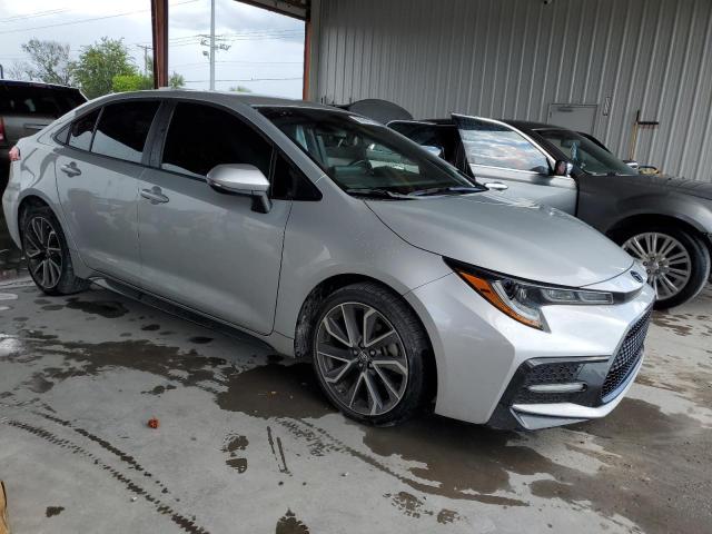 5YFS4MCE6NP099223 - 2022 TOYOTA COROLLA SE ვერცხლისფერი ფოტო 4