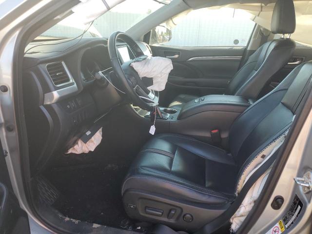 5TDJZRFH4HS385552 - 2017 TOYOTA HIGHLANDER SE 银色 照片 7