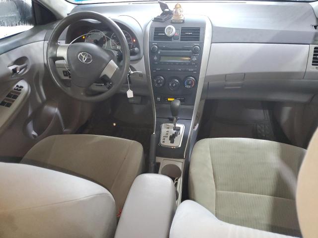 2T1BU4EE1AC532826 - 2010 TOYOTA COROLLA BASE فضي صورة 8