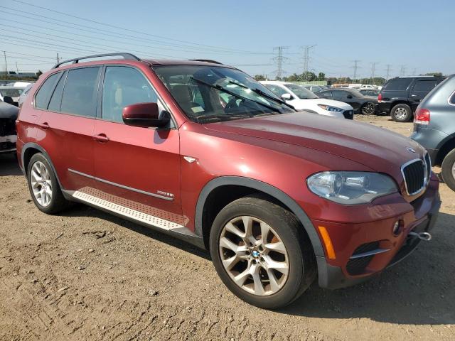 5UXZV4C56CL985963 - 2012 BMW X5 XDRIVE35I RED photo 4
