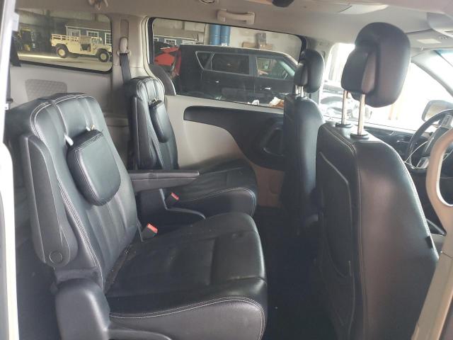 2C4RC1BG7FR588475 - 2015 CHRYSLER TOWN & COU TOURING WHITE photo 11