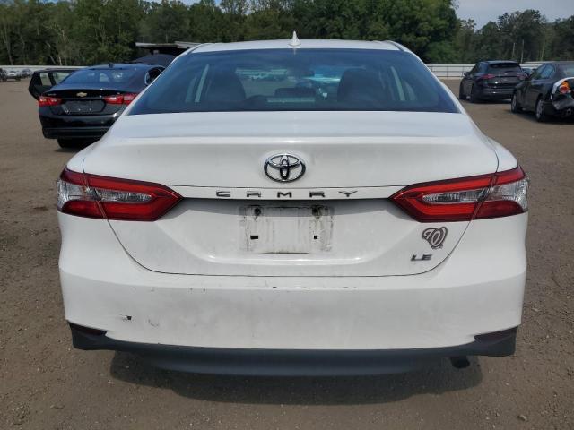 4T1C11AK3LU974130 - 2020 TOYOTA CAMRY LE WHITE photo 6