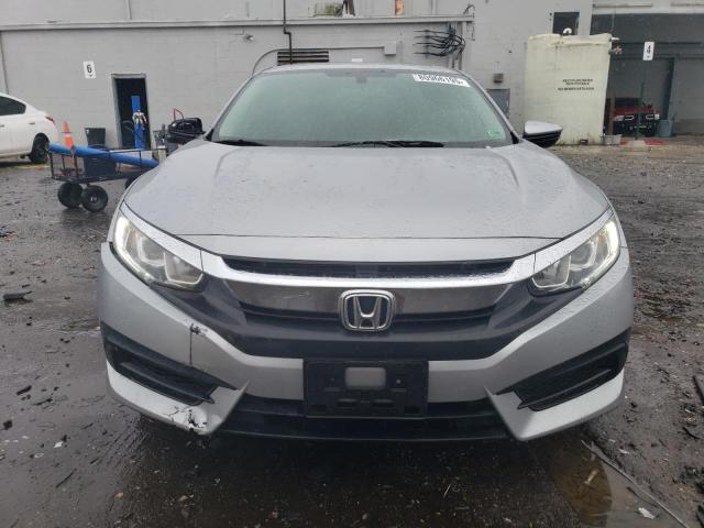 2HGFC2F72JH513976 - 2018 HONDA CIVIC EX Argent photo 5