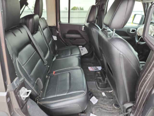 1C4HJXEN1JW283715 - 2018 JEEP WRANGLER U SAHARA Grau Foto 10