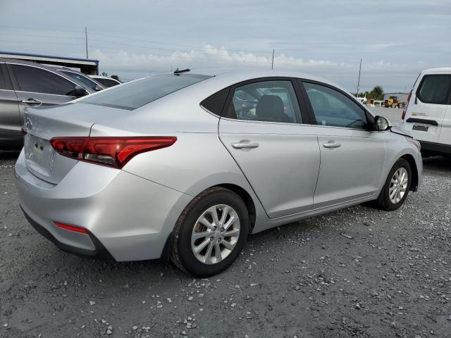 3KPC24A62LE118547 - 2020 HYUNDAI ACCENT SE SILVER photo 3