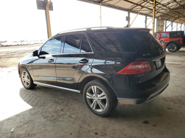 4JGDA5HB6CA020961 - 2012 MERCEDES-BENZ ML 350 4MATIC BLACK photo 2
