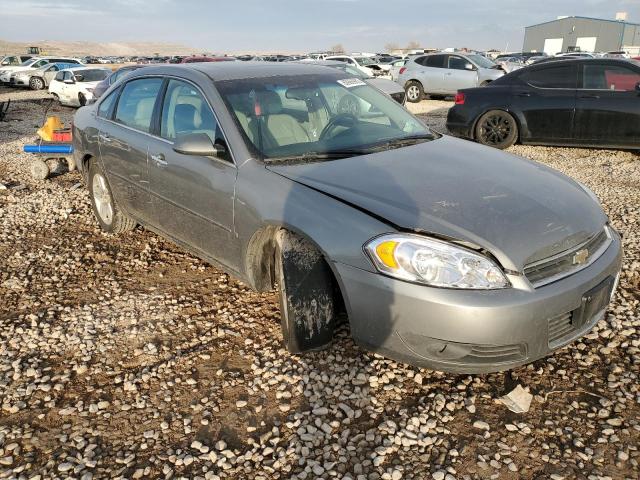 2G1WU58R379257192 - 2007 CHEVROLET IMPALA LTZ GRAY photo 4