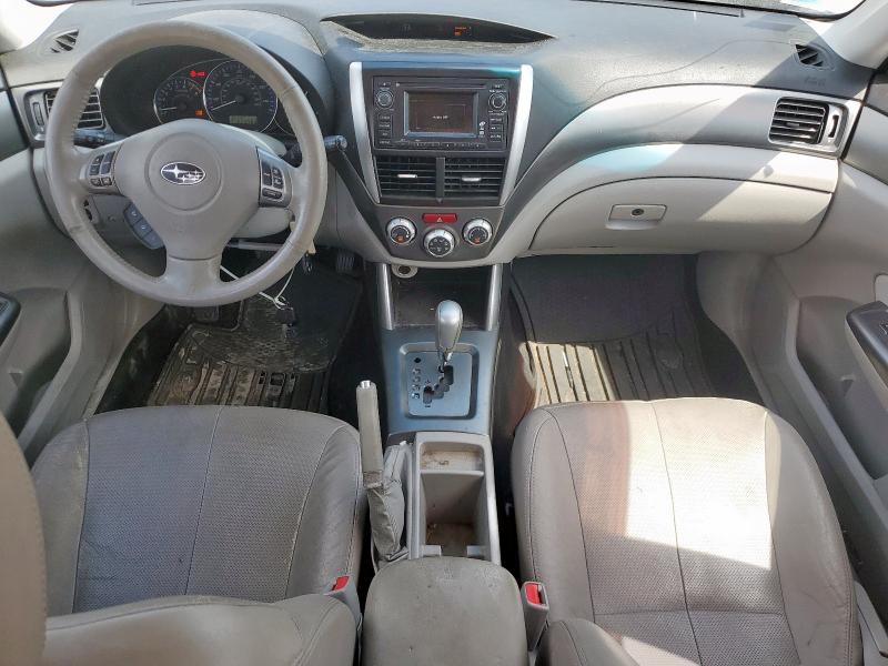 JF2SHAEC6BH732648 - 2011 SUBARU FORESTER LIMITED Turquesa foto 8