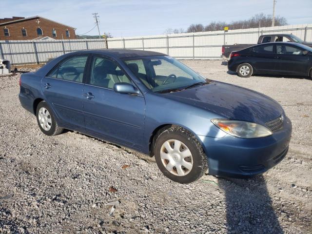 4T1BE32K72U603951 - 2002 TOYOTA CAMRY LE BLUE photo 4