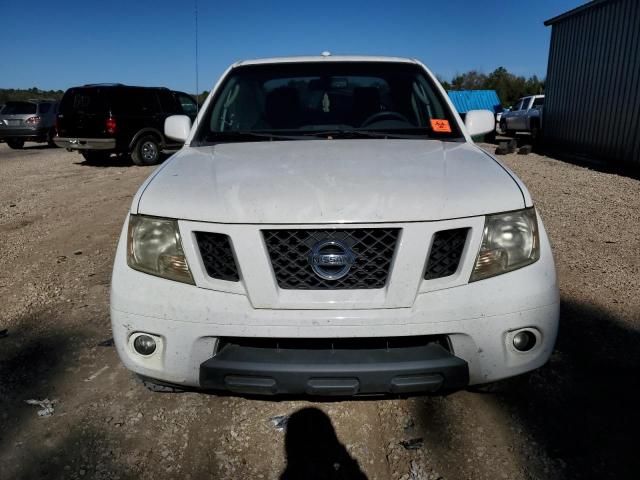 1N6AD0ER3BC423959 - 2011 NISSAN FRONTIER S WHITE photo 5