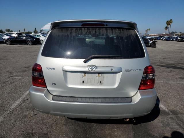 JTEDP21A740016892 - 2004 TOYOTA HIGHLANDER BASE Արծաթագույն լուսանկար 6