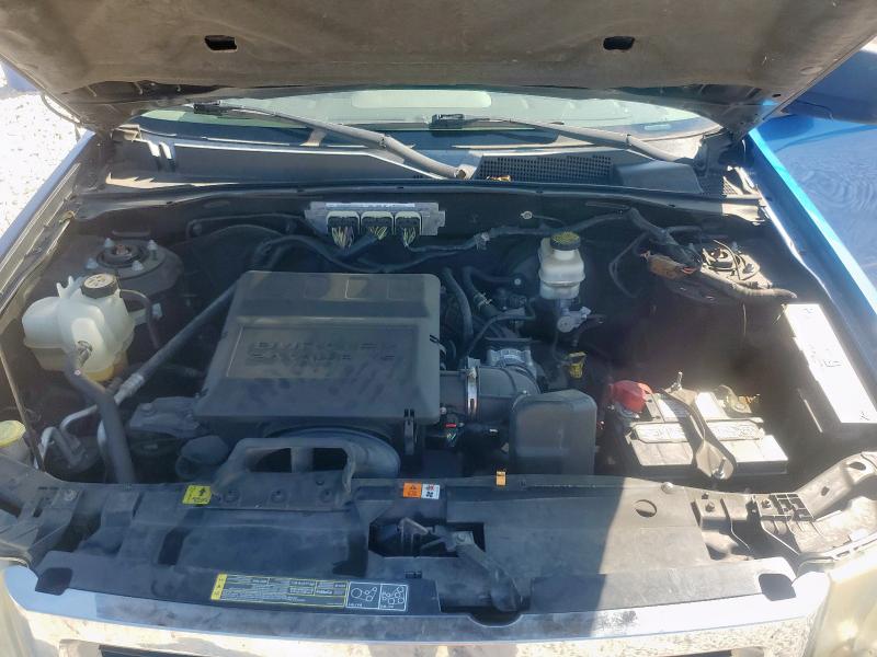 1FMCU0DG5BKB30142 - 2011 FORD ESCAPE XLT BLUE photo 12