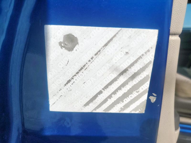 1FMCU0DG5BKB30142 - 2011 FORD ESCAPE XLT BLUE photo 13