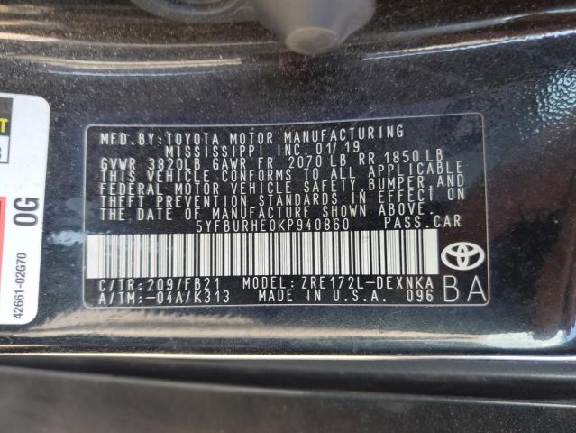 5YFBURHE0KP940860 - 2019 TOYOTA COROLLA L BLACK photo 12